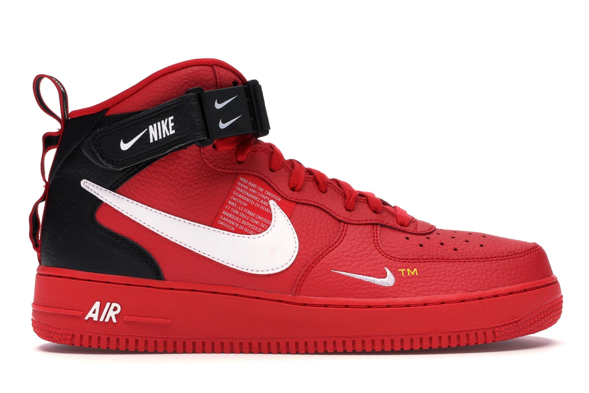 Nike Air Force 1 07 Mid lv8 Red