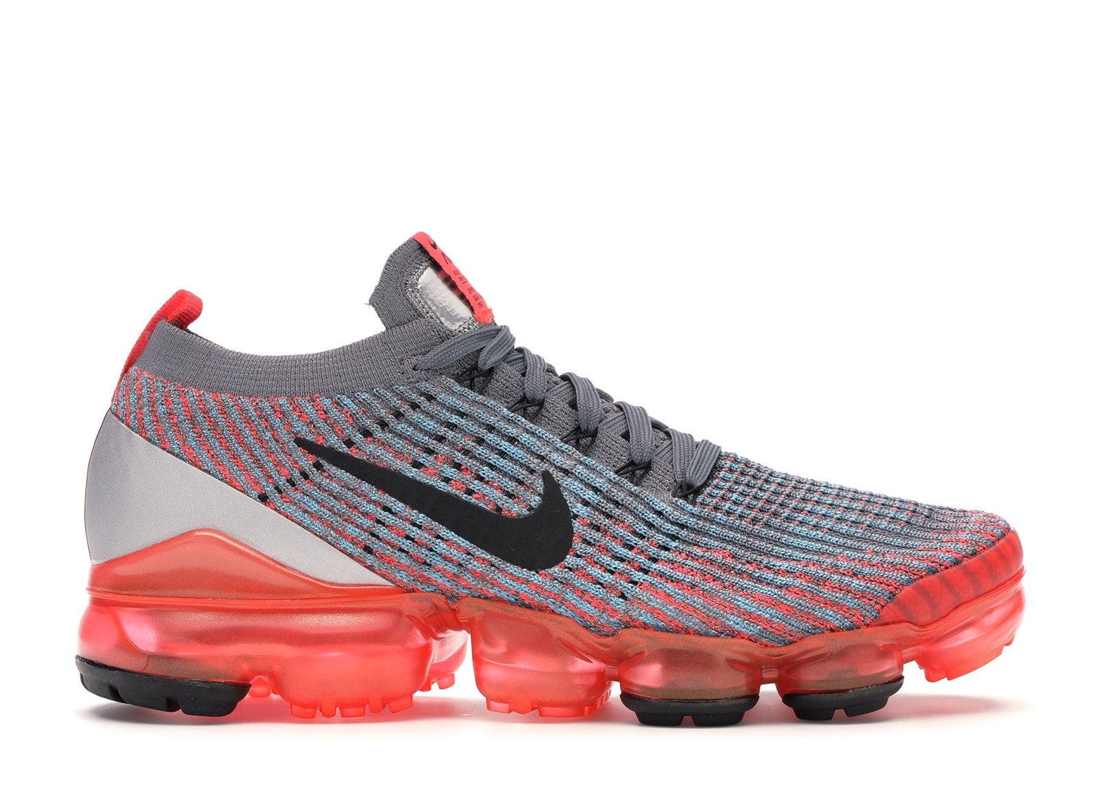 nike vapormax crimson