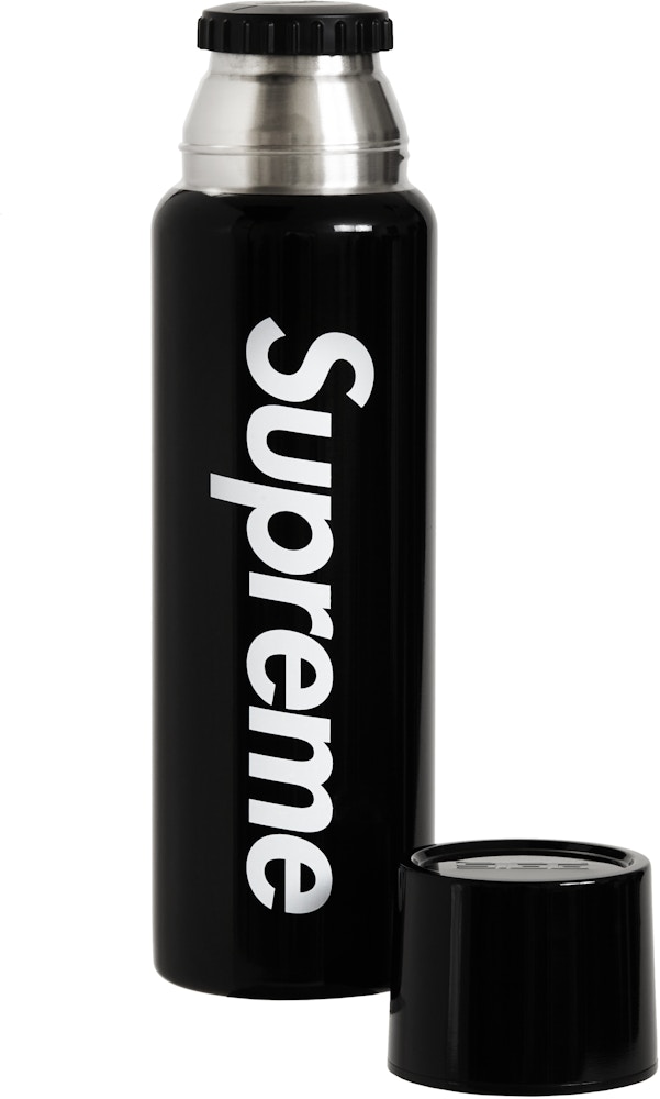 Supreme SIGG Vacuum Insulated 0.75L Bottle Black - FW20